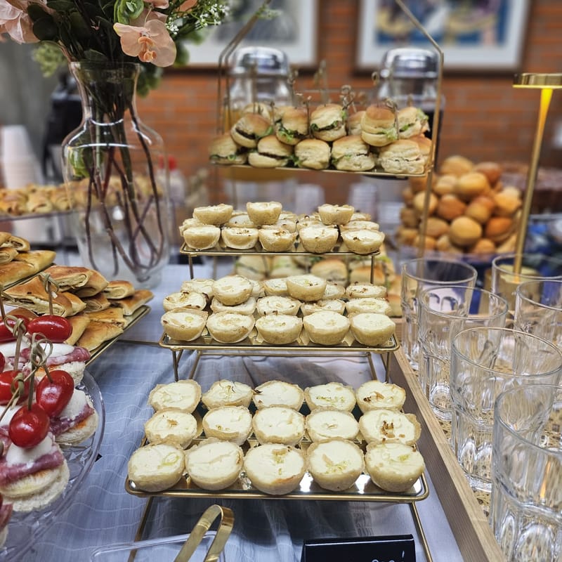 Detalhe de coffee break corporativo